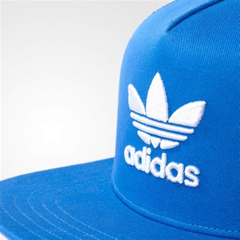 gorra adidas original|gorra Adidas originals trucker azul.